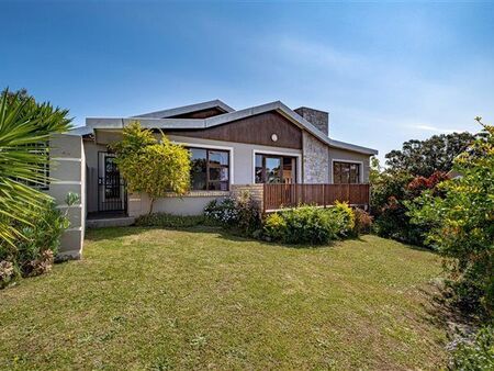 3 Bedroom House in Cotswold