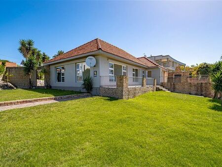 3 Bedroom House in Humerail