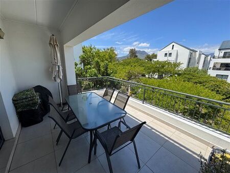 2 Bedroom Apartment in De Velde