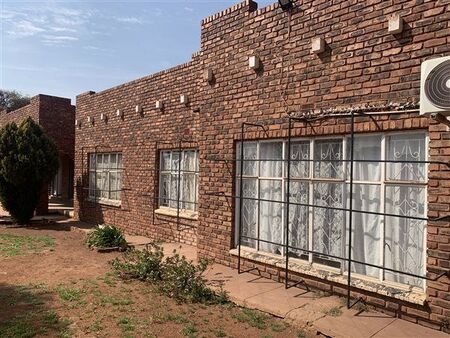 3 Bedroom House in Postmasburg