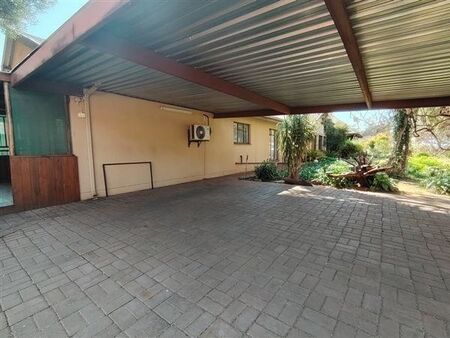 2 Bedroom Flat in Kathu