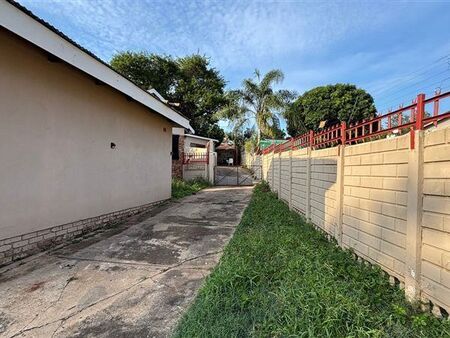 1 Bedroom Apartment in West Acres