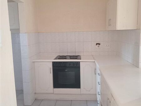 2 Bedroom Simplex in Arboretum