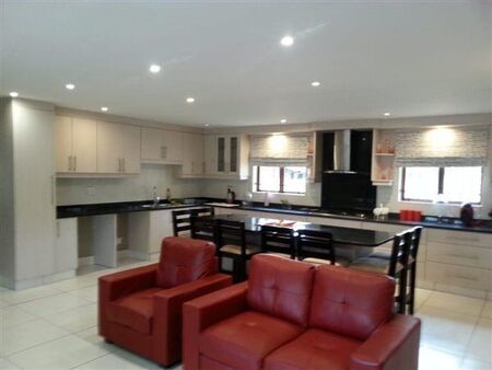 1 Bedroom House in Sarnia