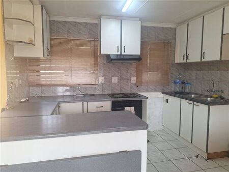 3 Bedroom Simplex in Bellair