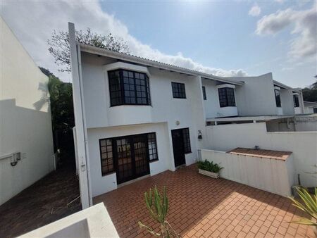 3 Bedroom Townhouse in Glen Hills