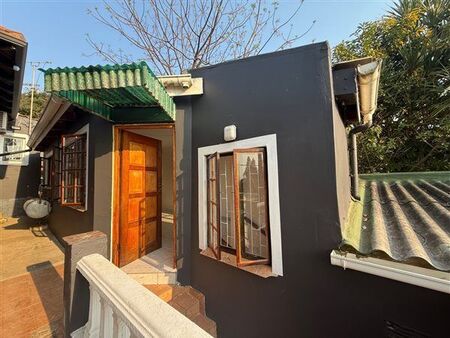 1 Bedroom House in Durban North