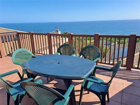 3 Bedroom Apartment in Brenton on Sea