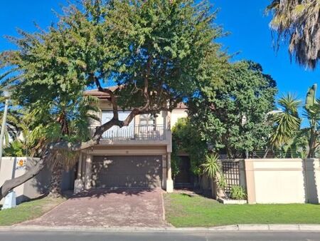 5 Bedroom House in Parklands