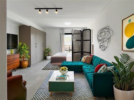 Studio Apartment in Mowbray