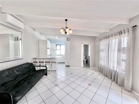 1 Bedroom House in Lansdowne