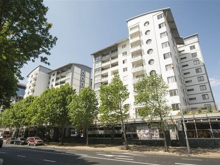 1 Bedroom Apartment in Claremont Upper