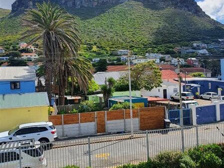 2 Bedroom Apartment in Muizenberg