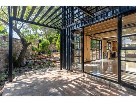 2 Bedroom Apartment in Vredehoek