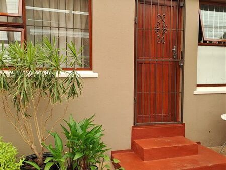 1 Bedroom Apartment in Strandfontein