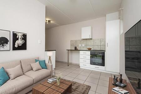 1 Bedroom Apartment in Glenhaven