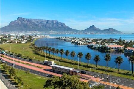 2 Bedroom apartment to rent in Milnerton Central