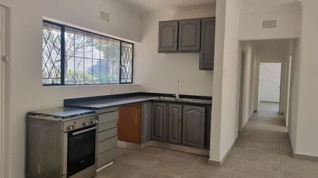 4 Bedroom house to rent in Montroux, Johannesburg