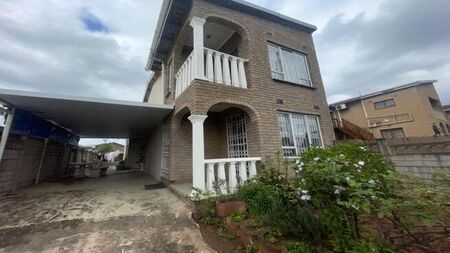1 Bedroom bachelor apartment to rent in Shallcross, Chatsworth