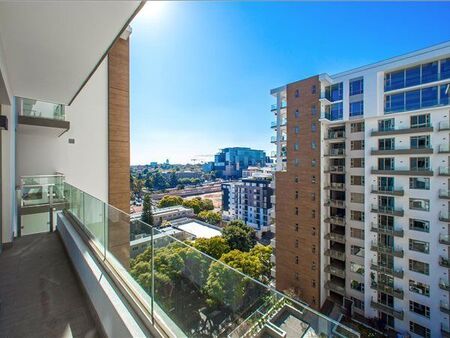 2 Bedroom Apartment in Rosebank