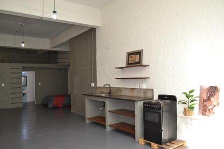 1 Bedroom Apartment in Maboneng