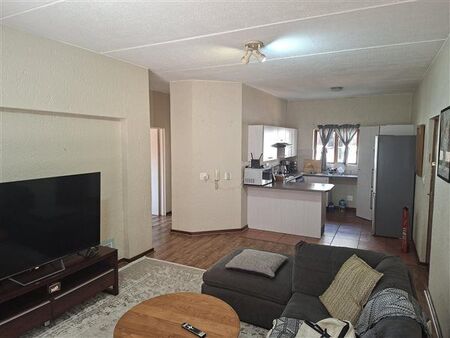 2 Bedroom Apartment in Paulshof