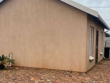 2 Bedroom House in Savanna City