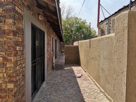 2 Bedroom Townhouse in Brakpan Central
