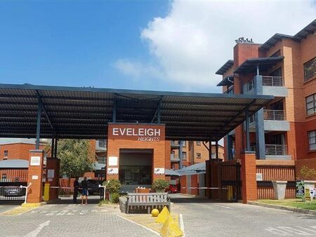 3 Bedroom Apartment in Eveleigh