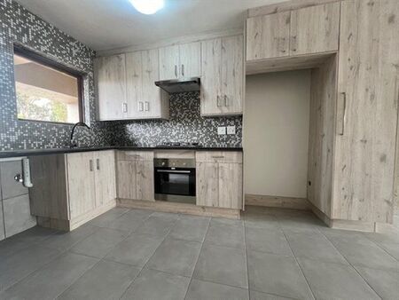 2 Bedroom Apartment in Raceview