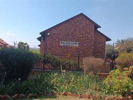 2 Bedroom Apartment in Zwartkop