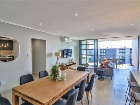 3 Bedroom Apartment in Midfield Estate