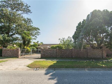 3 Bedroom House in Charlo