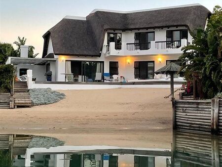4 Bedroom House in St Francis Bay Canals