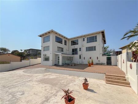 1 Bedroom Apartment in Sheffield Beach