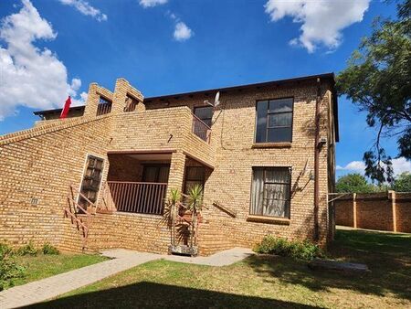 2 Bedroom Apartment in Amorosa
