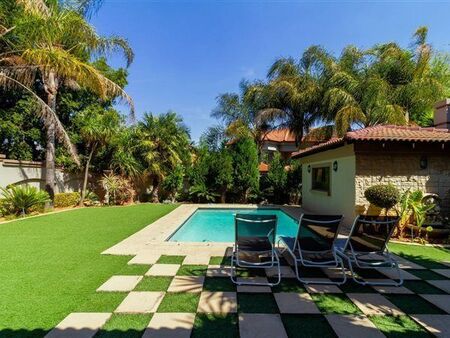 4 Bedroom House in Eagle Canyon Golf Estate
