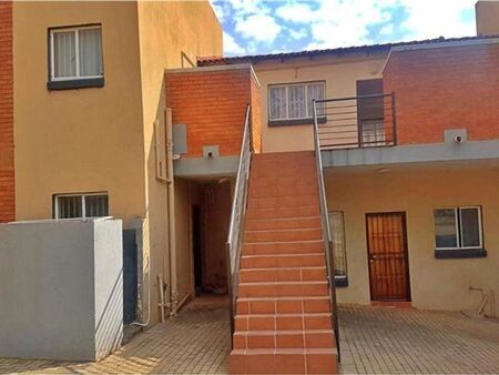 1 Bedroom Apartment in Willowbrook