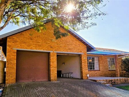 3 Bedroom House in Kleinfontein