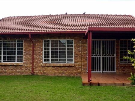 3 Bedroom Townhouse in Equestria