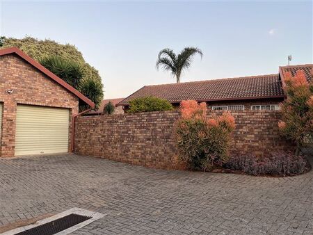 2 Bedroom Townhouse in Meyerspark