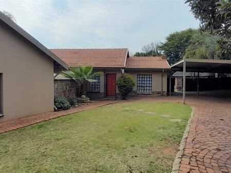7 Bedroom House in Murrayfield