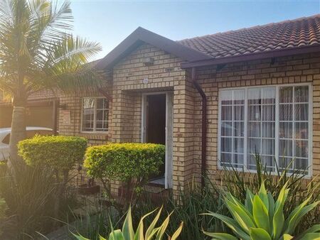 2 Bedroom Townhouse in Faerie Glen