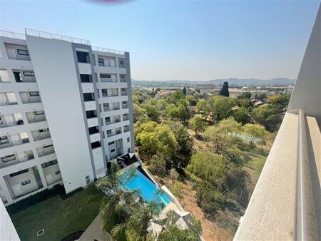 2 Bedroom Apartment in Menlyn