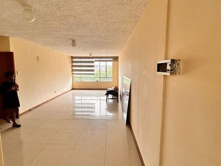 2 Bedroom Apartment in Sunnyside