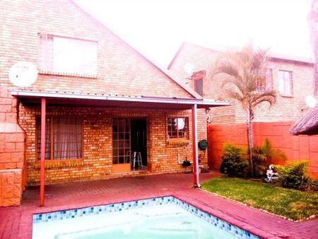 2 Bedroom Townhouse in Annlin