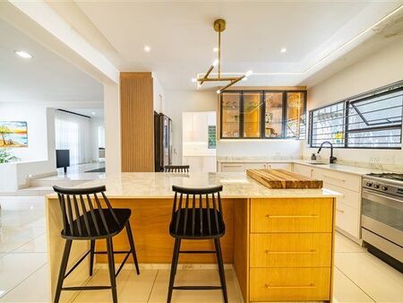 4 Bedroom House in Morningside
