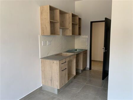 Studio Apartment in Morningside