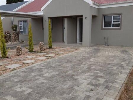 2 Bedroom Apartment in Oudtshoorn