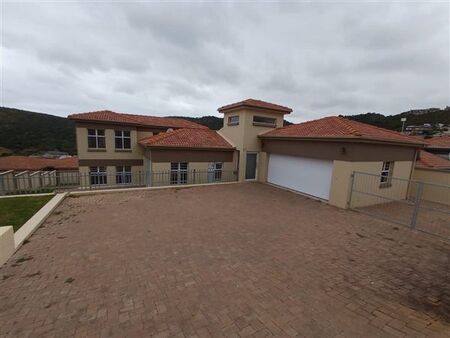 3 Bedroom House in Island View